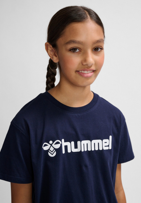 Футболка (звич.) з логотипом для хлопчика Hummel 205583 134 см (8-9 years) темно-синій  90987