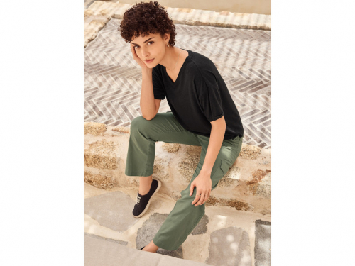 Футболка (звич.) із суміші льону та віскози для жінки Esmara 443006 34 / XS чорний  89544