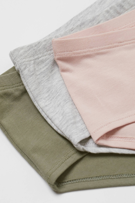 Трусики 134-140 см (8-10 years)   хіпстери для дівчинки H&amp;M 0669999-025 хакі 90768