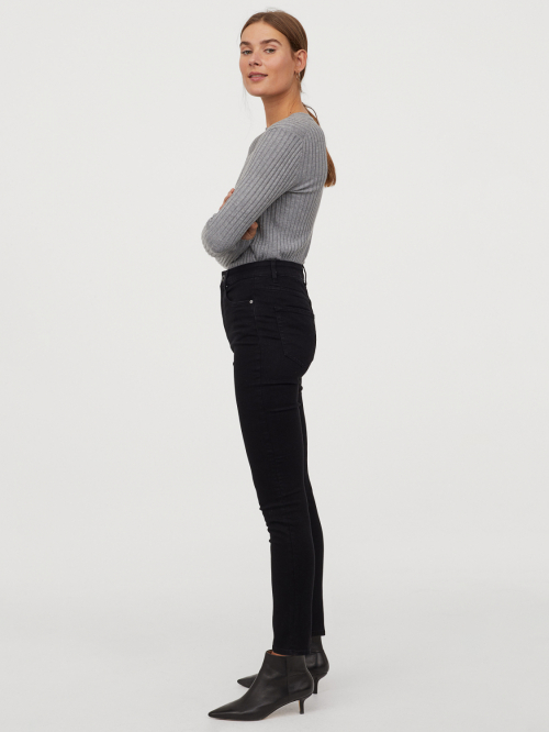 Джинси з високою талією для жінки H&amp;M 0573085-001 36 / S (EU) чорний  80241