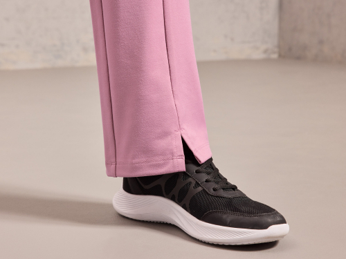 Спортивні штани M  Regular Fit з кишенею для ключів для жінки Crivit 434776 бузковий 89730