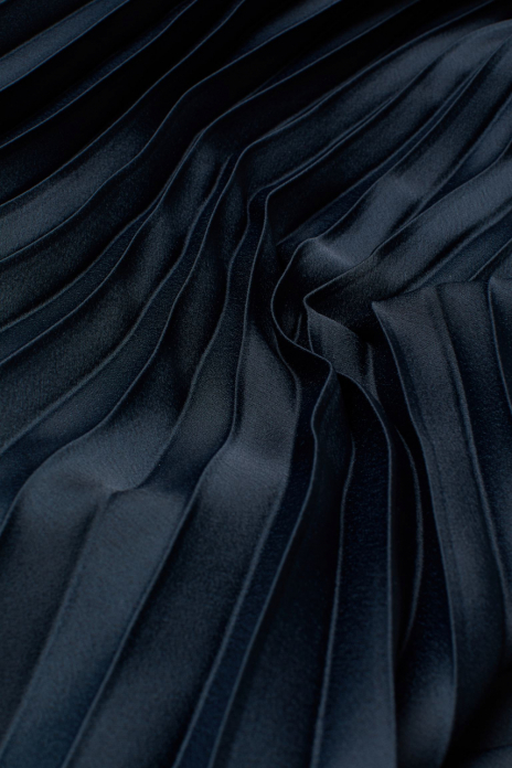 Спідниця із плісованої тканини для жінки H&amp;M 0851400-015 36 / S темно-синій  80658