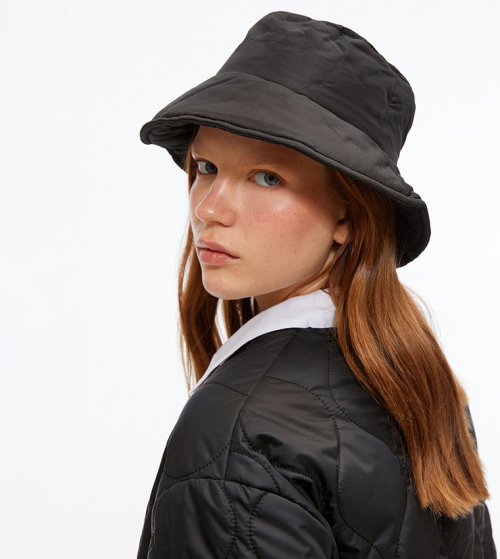 Панама обхват 53-54 (134-146 см)   утеплена для дівчинки H&amp;M 1101905-001 чорний 85589