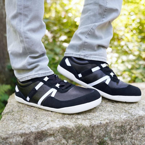 Кросівки 45   універсальні з природною ходьбою для чоловіка XERO SHOES S211115S чорний 83000